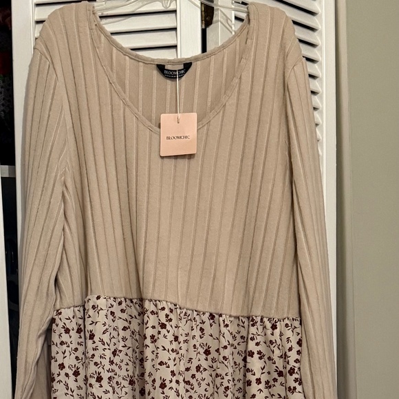 Bloomchic Floral Patchwork Texture Midi Dress - Picture 3 of 4